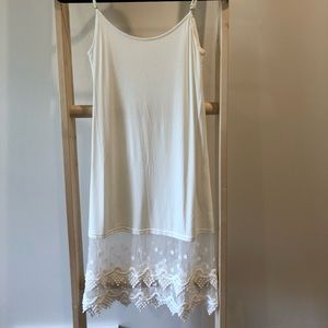 NWOT Three Bird Nest Underslip with Lace Trim